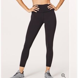 Wunder Under Hi-Rise 7/8 Tight Full-On Luon 25”